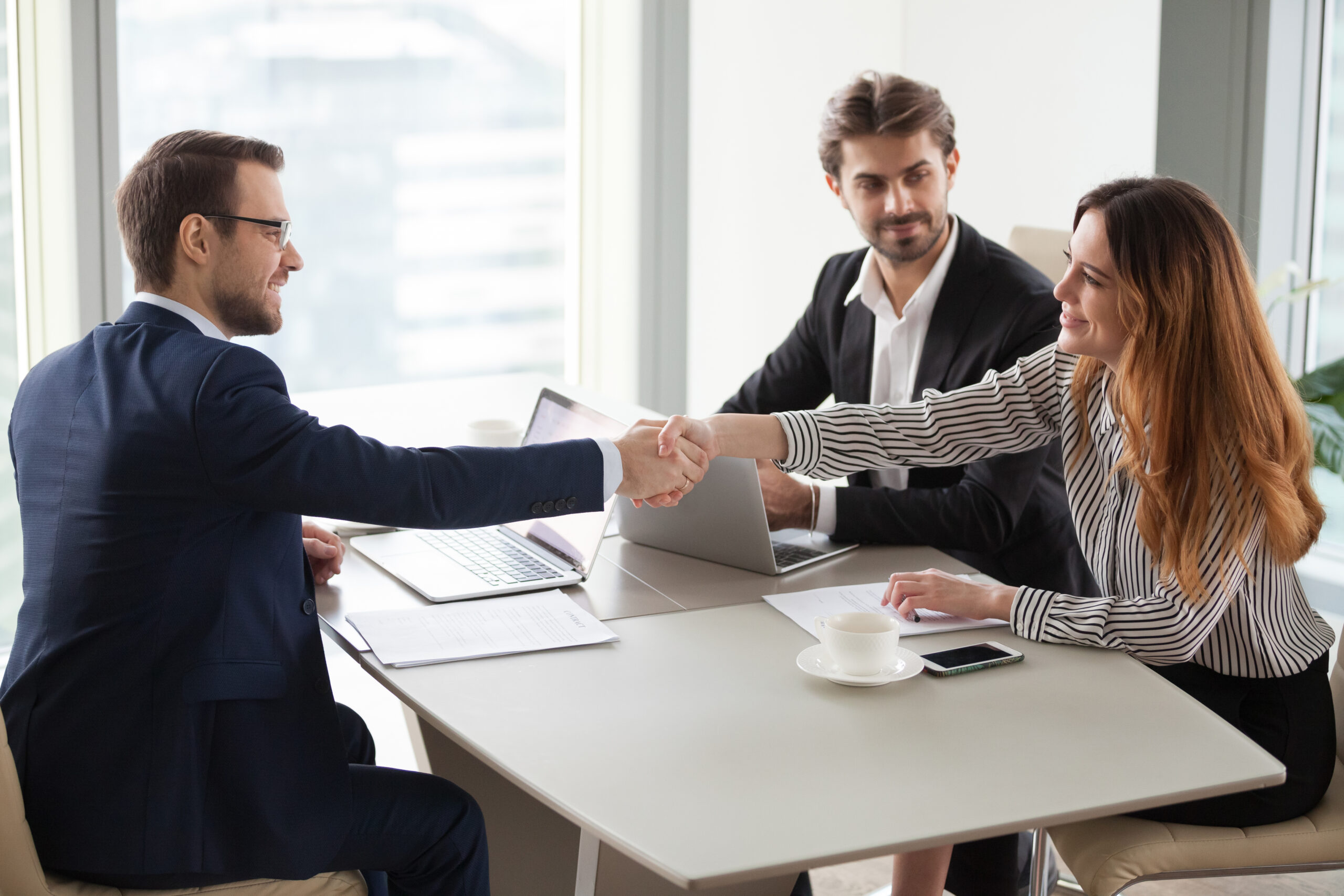 Specialist Sales Executives Join AT&T: Exciting Sales Career with a $5,500 Sign-on Bonus