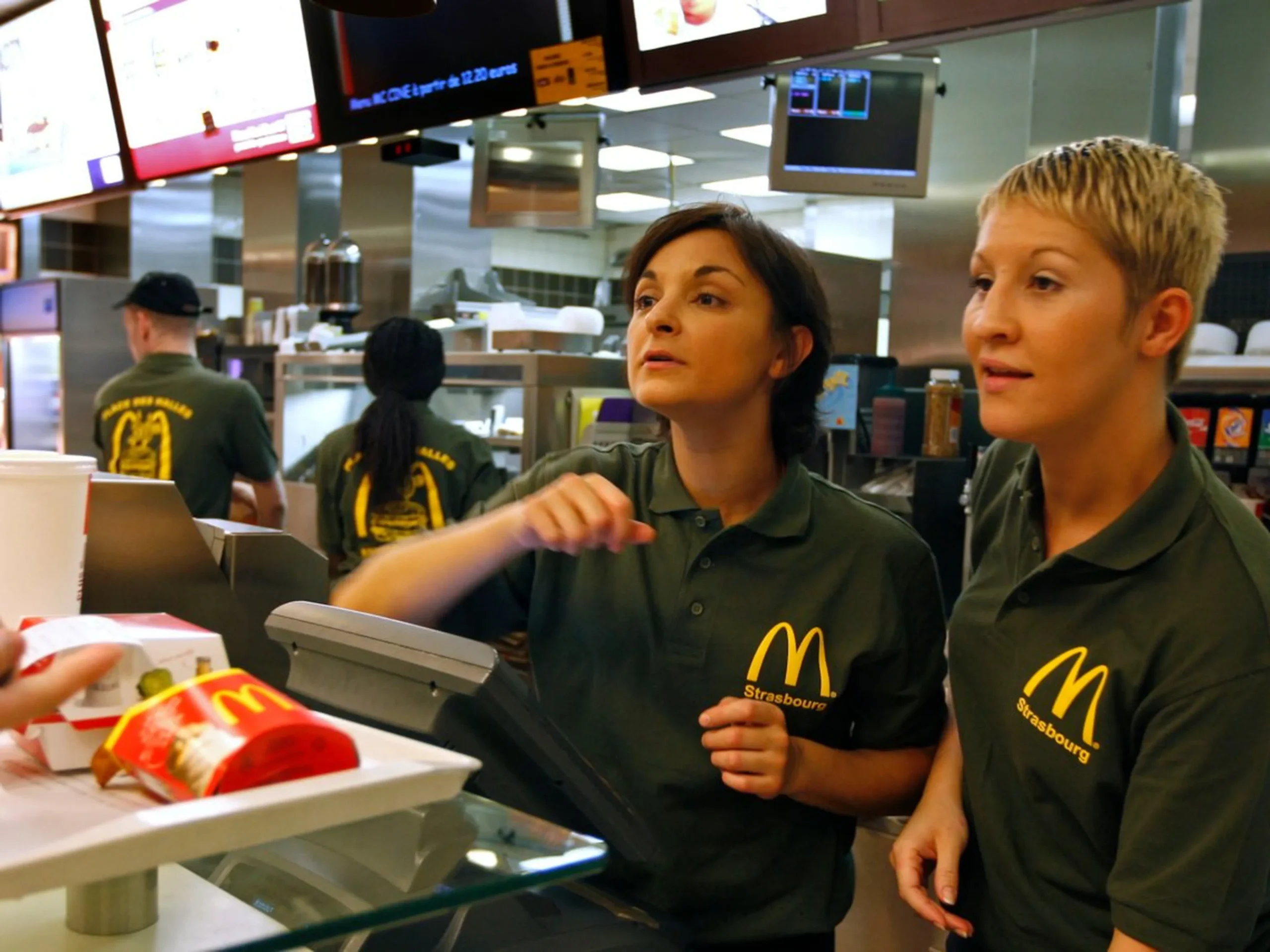 Crew Team Member: Become the best Mc Donalds Cashier or Cook Part Time $10.50 hr.